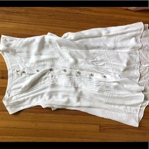 Button-Down Sleeveless Blouse